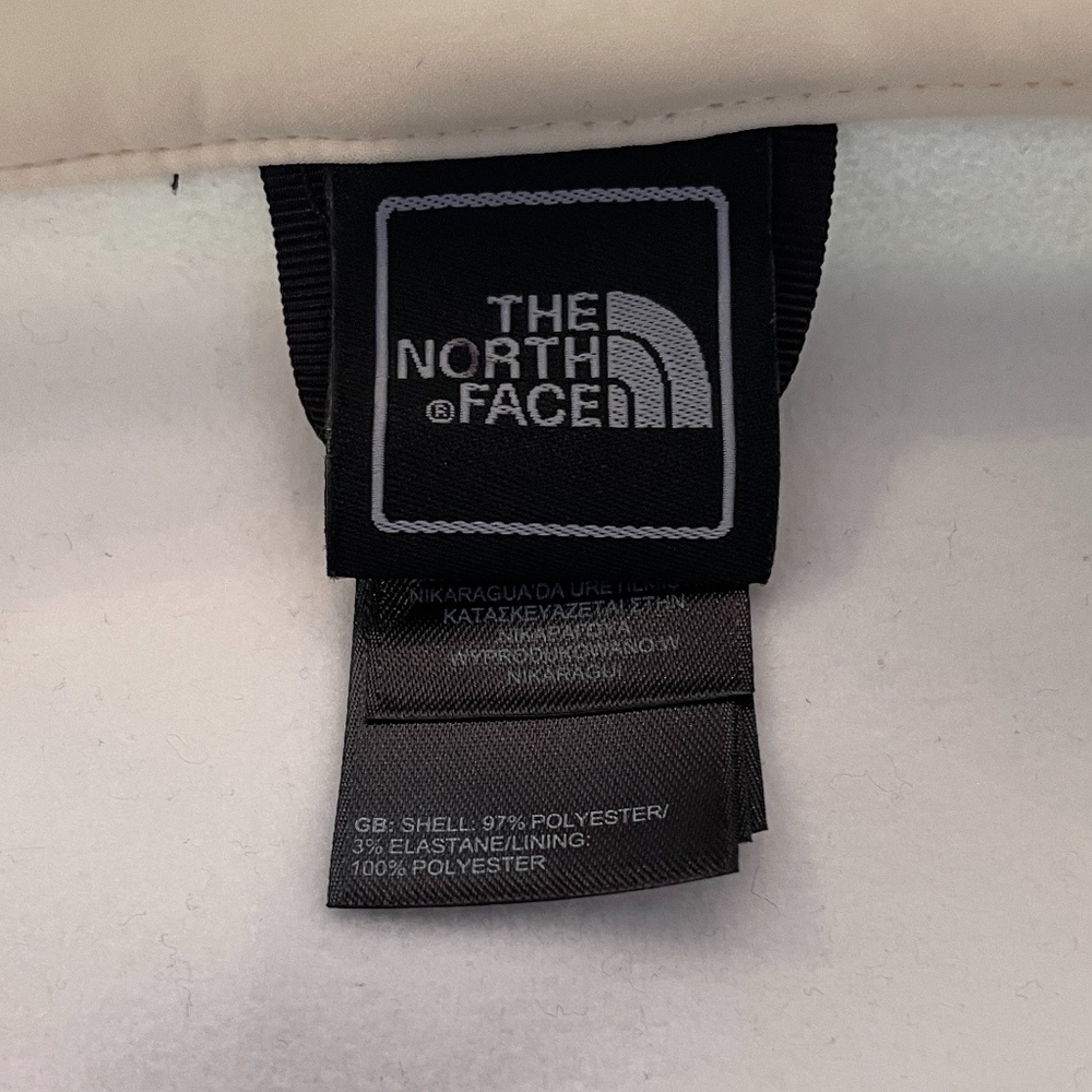 North Face Jacket - Medium - image 5